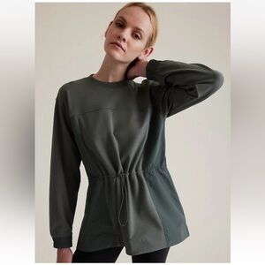 Athleta Triumph Hybrid Crewneck Sweatshirt Drawstring Athletic Bali Green XS